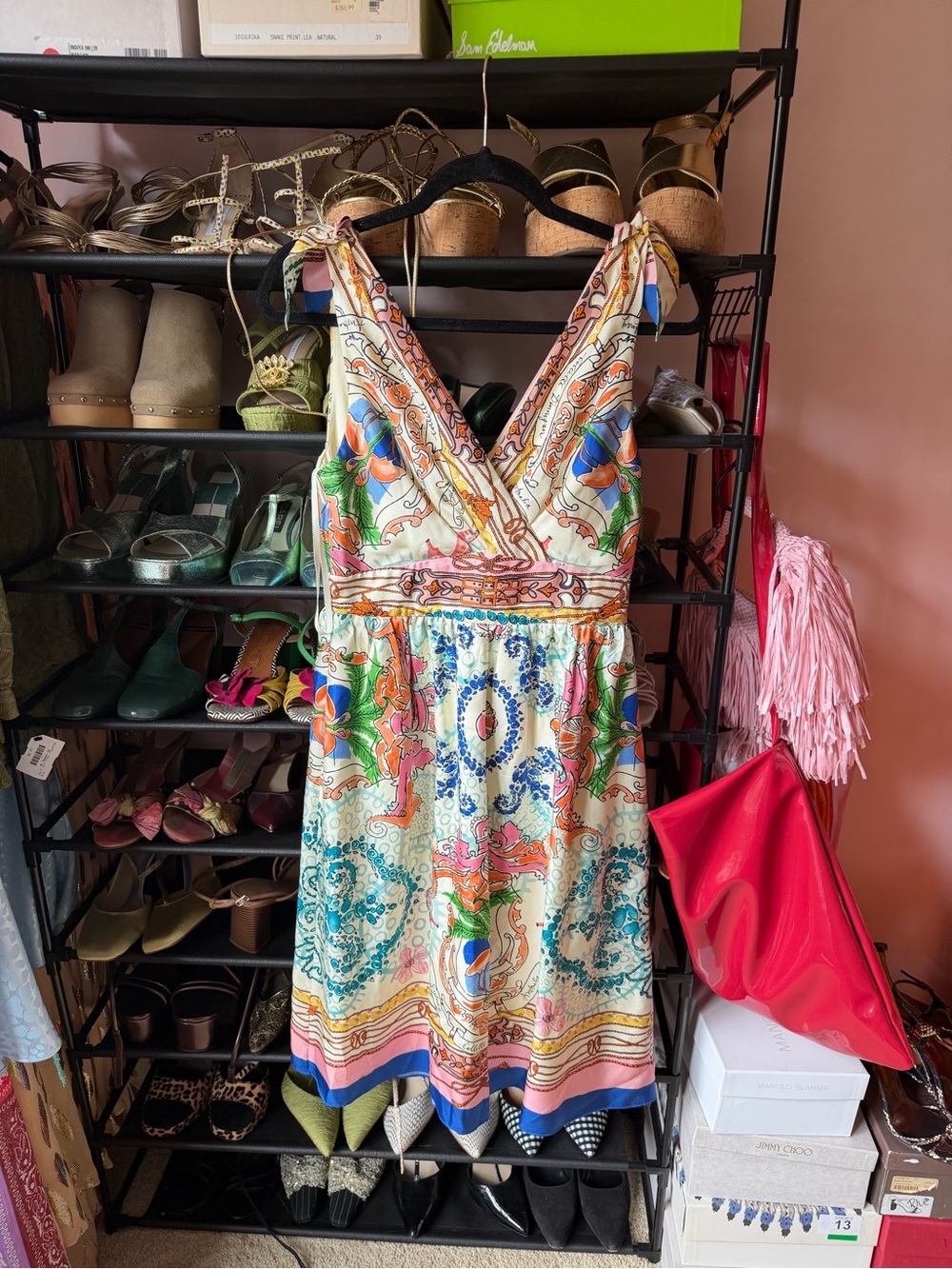 Sleeveless V-Neck Floral Print Midi Dress in Multicolor